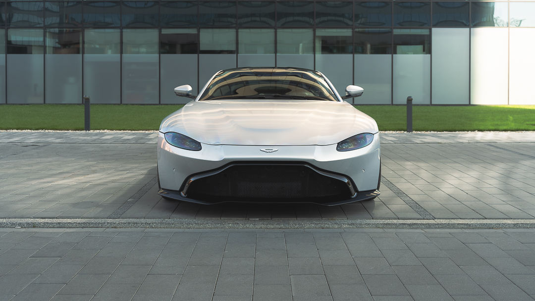 Aston Martin Vantage