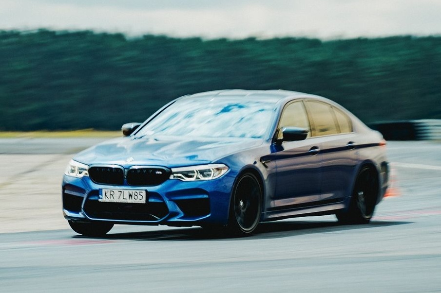 BMW M5